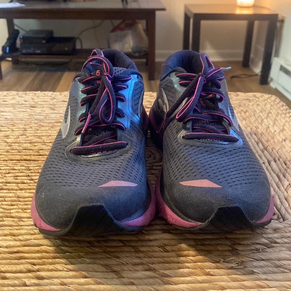 Brooks Adrenaline 20 GTS - Picture 2 of 2